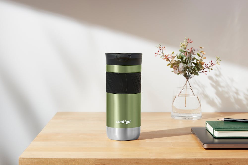 travel mug